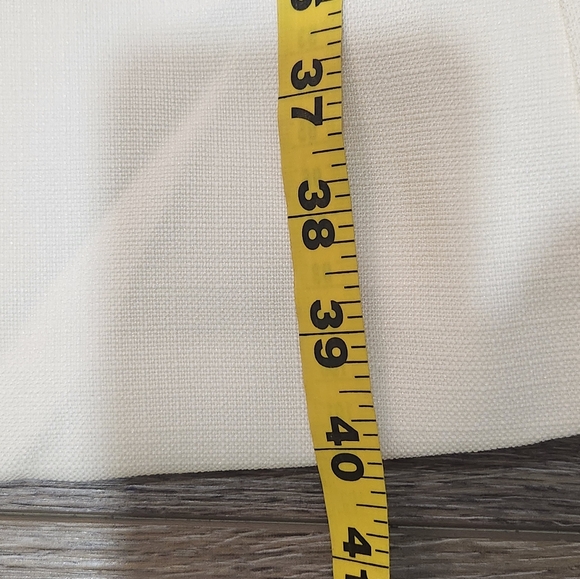 Amazon Elegant White Sleeveless Dress - Picture 5 of 7